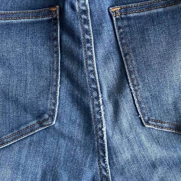 Madewell 10” High-Rise Skinny Jeans in Danny Wash: TENCEL Denim Edition Size 26 - Picture 8 of 8